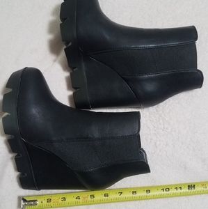 Black Bamboo Boots
